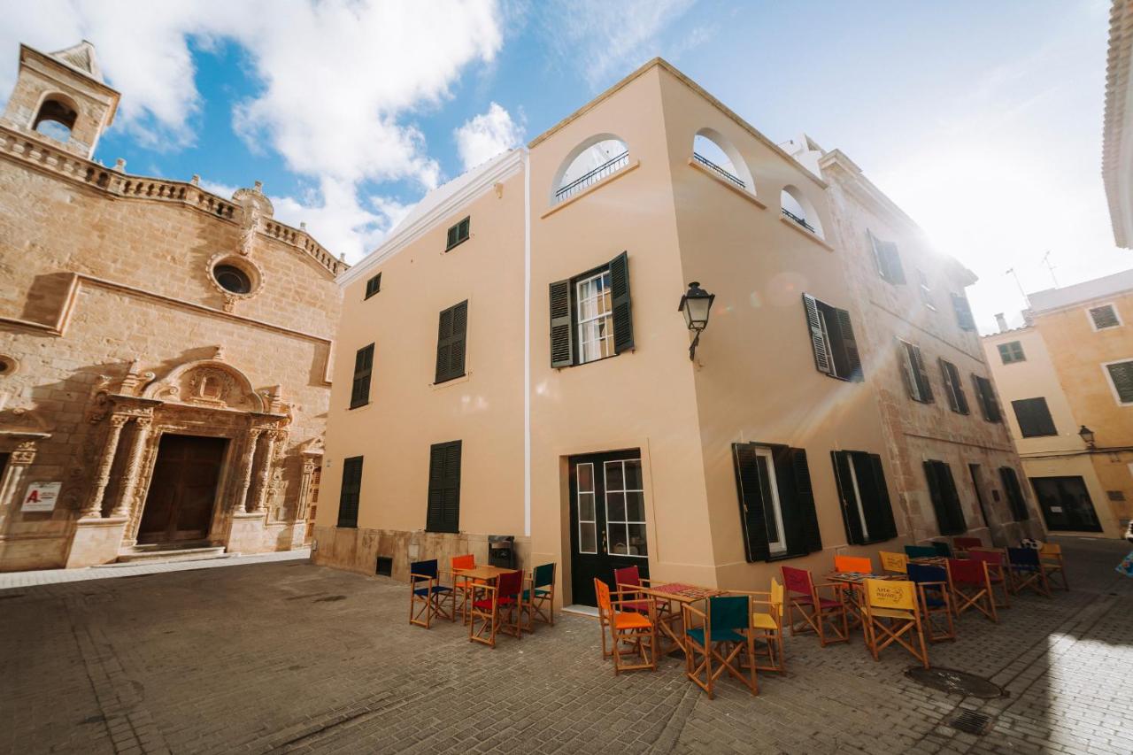 Artemisia Hotel