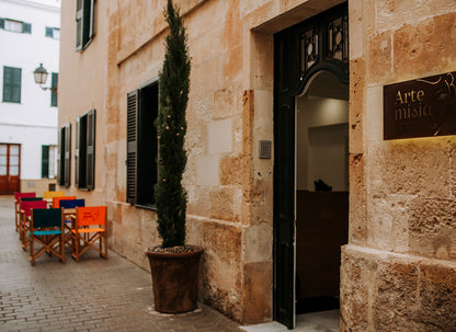 Artemisia Hotel